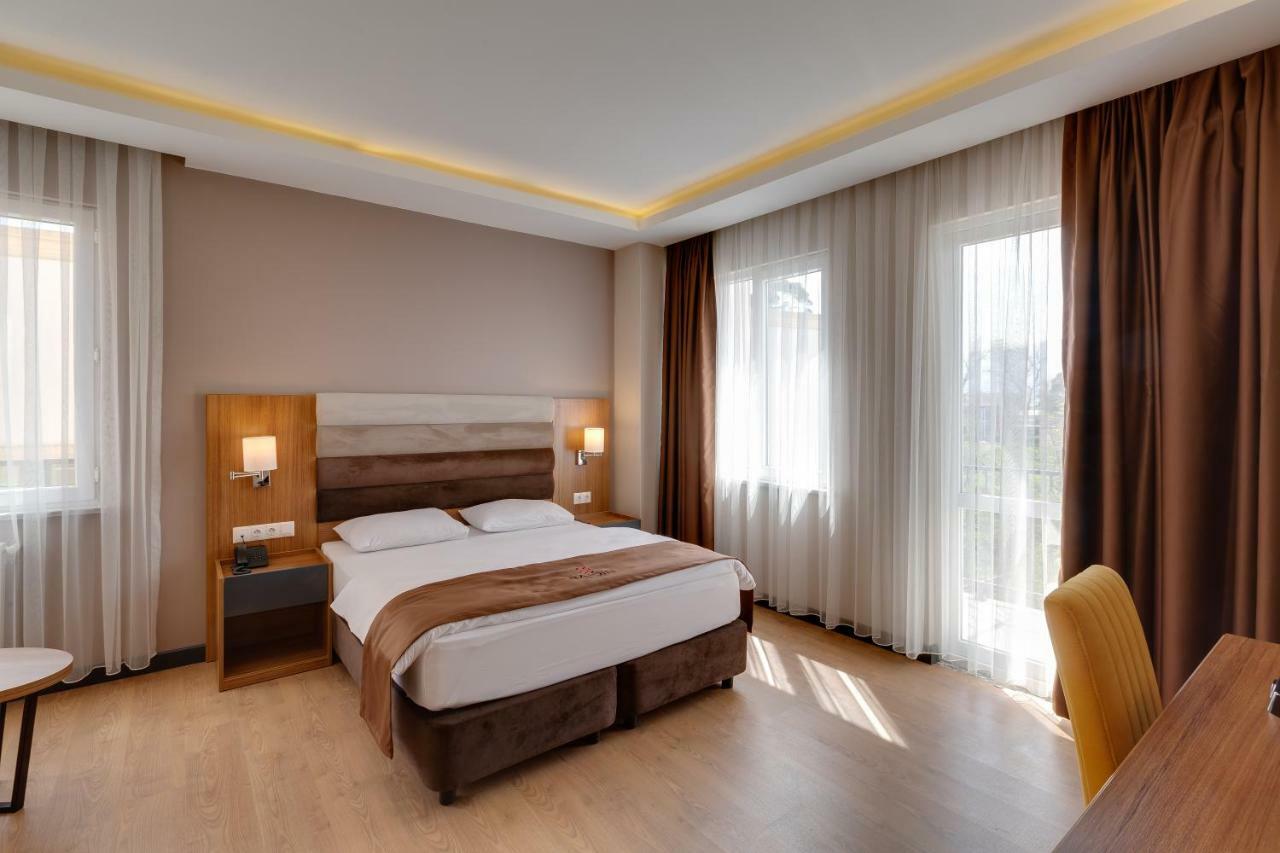 City Hotel Batum Dış mekan fotoğraf