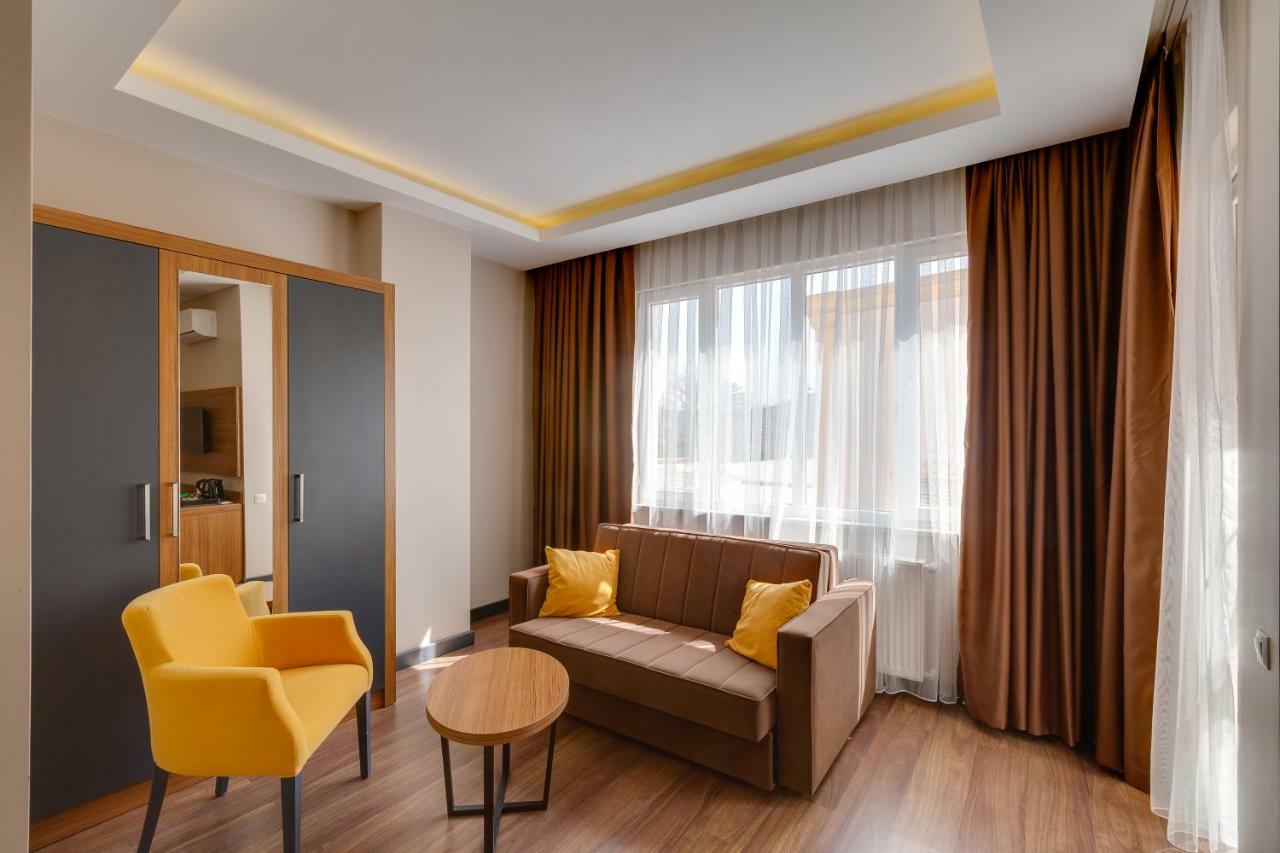 City Hotel Batum Dış mekan fotoğraf